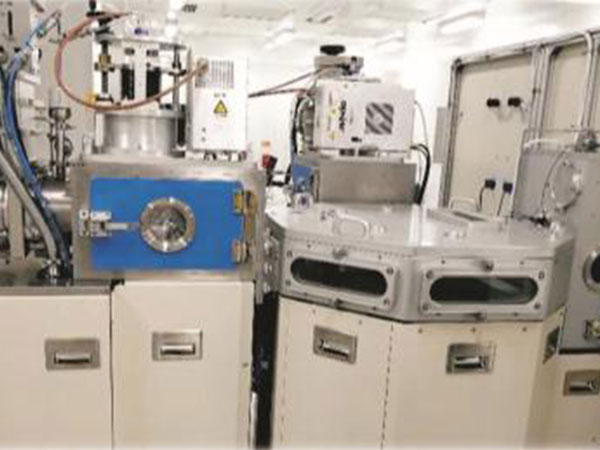 Cluster magnetron sputtering system Cluster magnetron sputtering system
